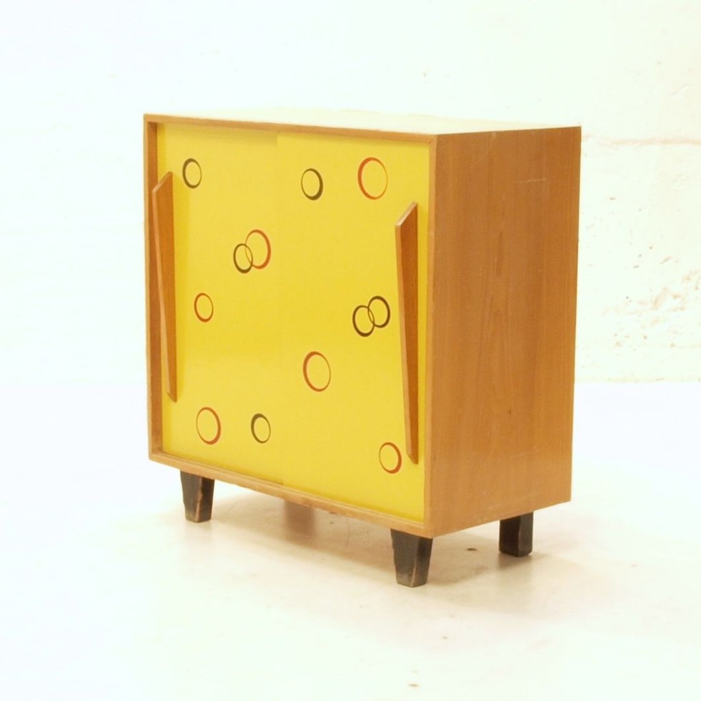 Schiebeschrank mit Kreisen | Möbel Zürich | Vintagemöbel