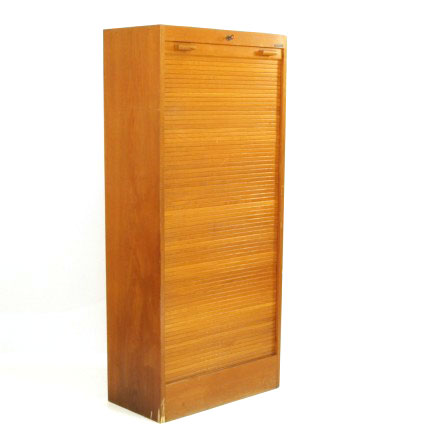 Hoher Lateralschrank | Möbel Zürich | Vintagemöbel