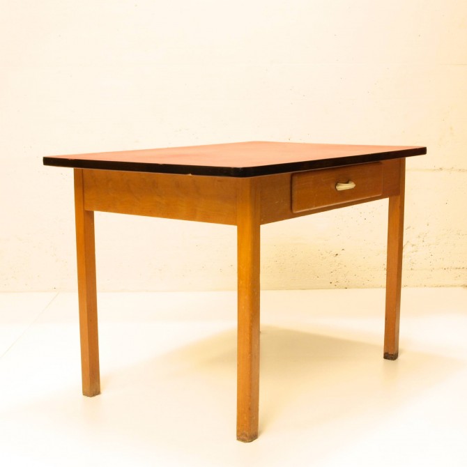 Küchentisch mit Schublade | Möbel Zürich | Vintagemöbel