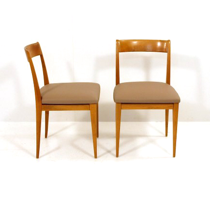 4er-Set neubezogene Kirschbaumstühle | Möbel Zürich | Vintagemöbel