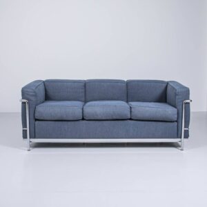 Le Corbusier LC2 3er Sofa von Cassina insta_sold_cat