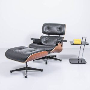 Eames Lounge Chair mit Ottoman Möbel