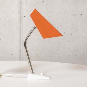 Hoso Schreibtischlampe mit gefaltetem Schirm orange Büromöbel