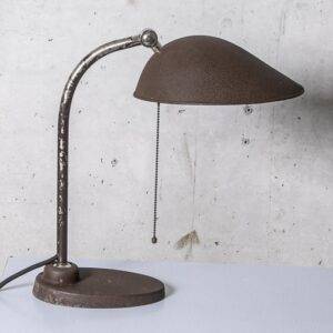 BAG Turgi Schreibtischlampe, dunkelbraun mit Patina Schreibtischlampe