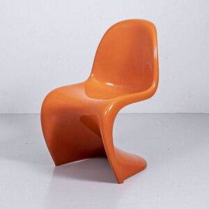 Panton Chair von Herman Miller orange Designerstuhl
