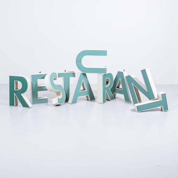 Leuchtbuchstaben Restaurant Dekoration