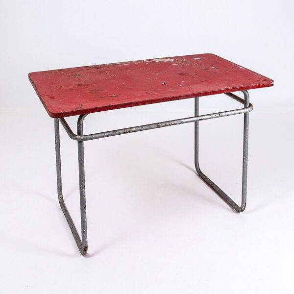 Gartentisch rot mit Stahlrohrgestell Gartentisch