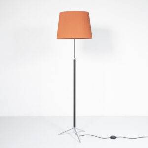 G1 Stehlampe von Santa & Cole Stehlampe