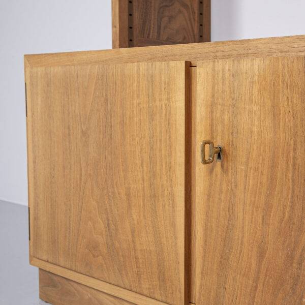 Nussbaum Standregal mit Kommode Standregal