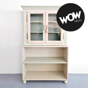 Vitrinenregal WOW Props - Vintage Furniture Upcycling