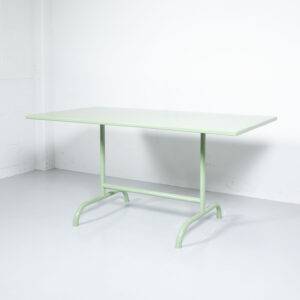 Blassgrüner Gartentisch 150 x 77 cm Gartentisch