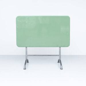 Blassgrüner Bigla Tisch 120 x 70 cm Gartentisch