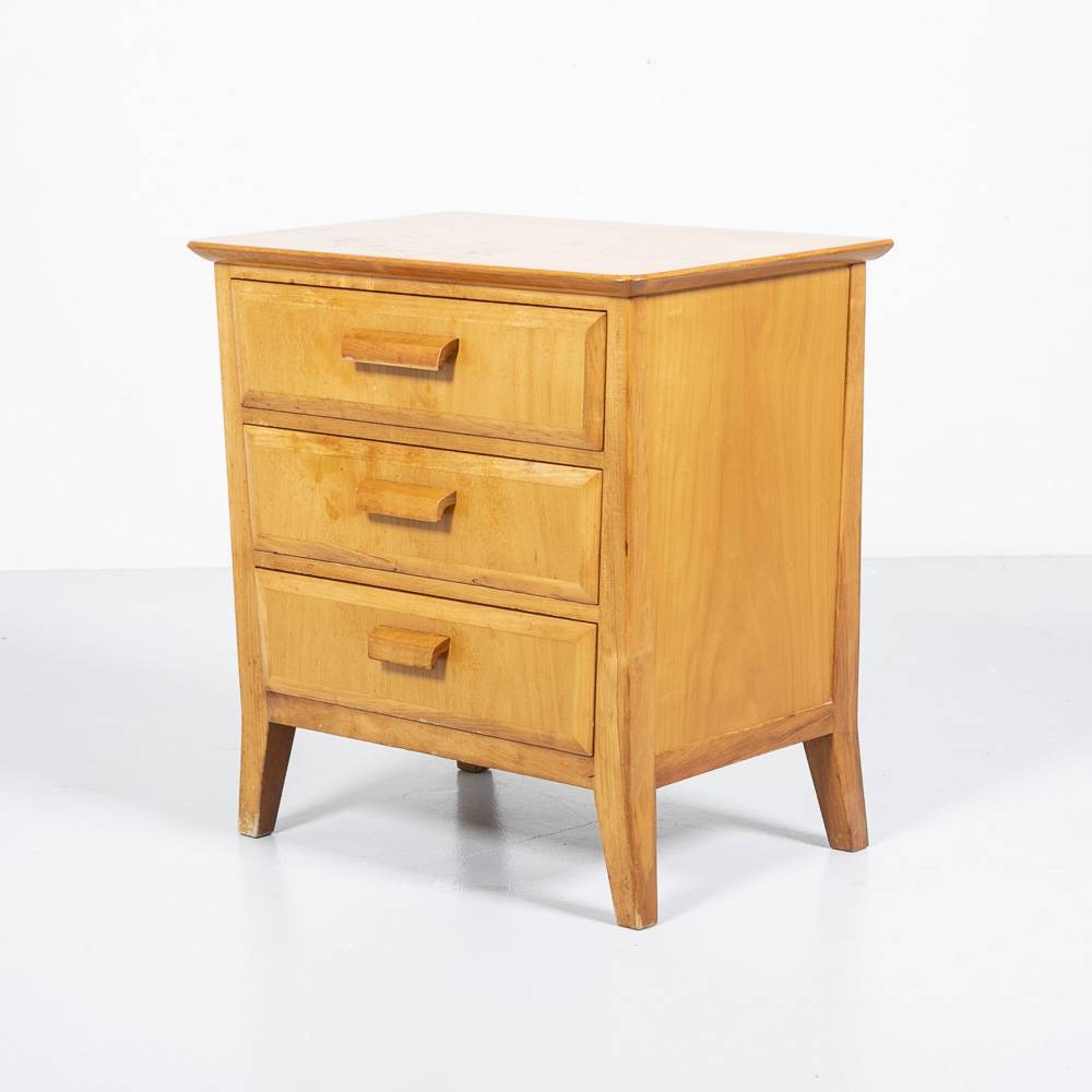 Nachttisch aus Kirschbaumholz Kommode Nachttisch aus Kirschbaumholz Kommode