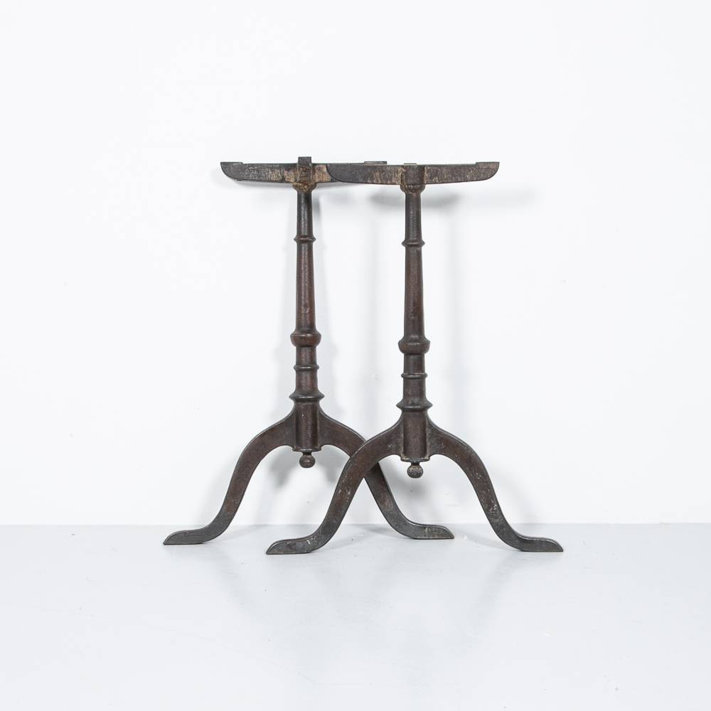 Rotbraune Gusseisenbeine Gastronomie Möbel Rotbraune Gusseisenbeine Gastronomie Möbel