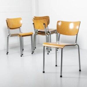 Stapelstuhl von Stahlmöbel E. Hofmann Klappstuhl & Stapelstuhl Stapelstuhl von Stahlmöbel E. Hofmann Klappstuhl & Stapelstuhl