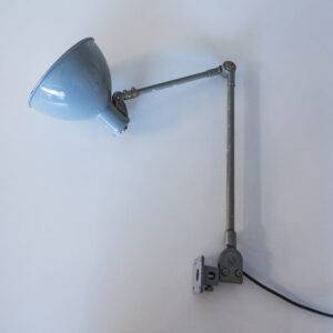 Graue Spotlampe Schraubmontage Schreibtischlampe
