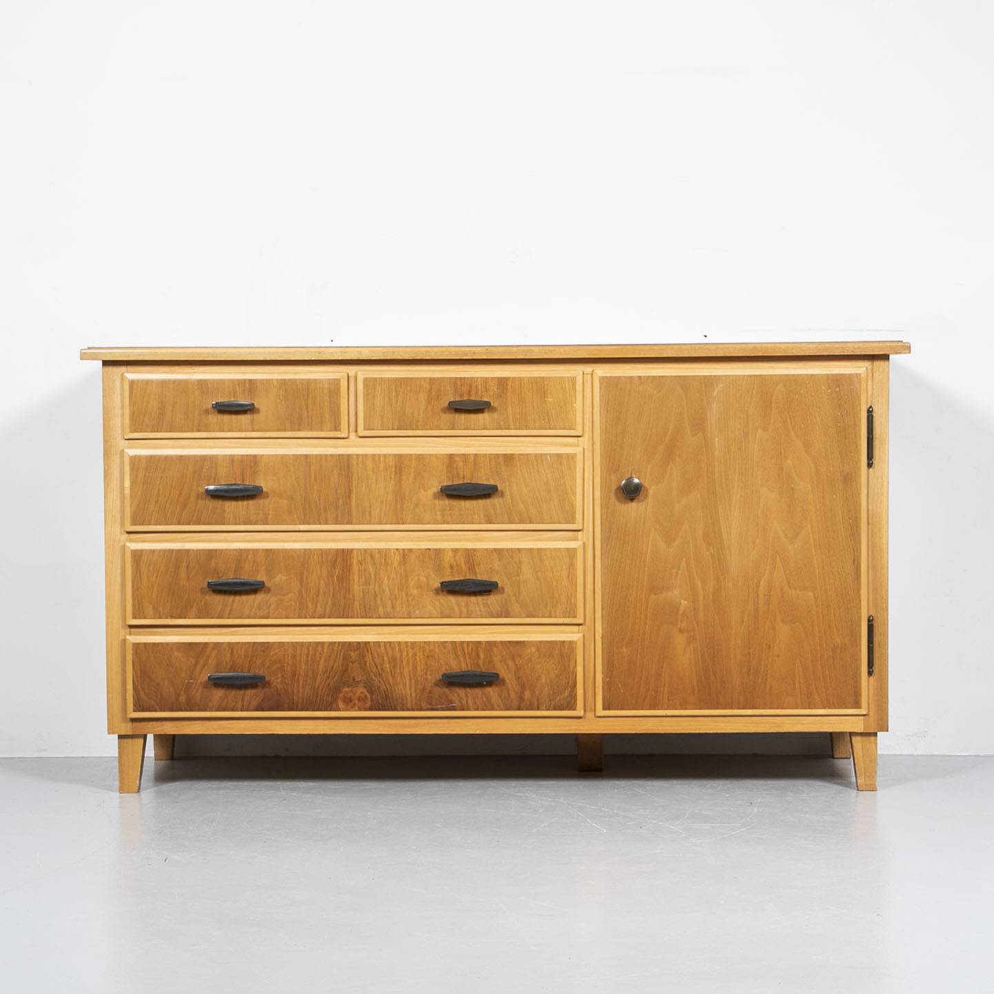 50er Nussbaum Sideboard Sideboard 50er Nussbaum Sideboard Sideboard