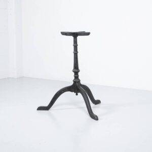 Dreifuss Gusseisenbein Gusseisenbeine