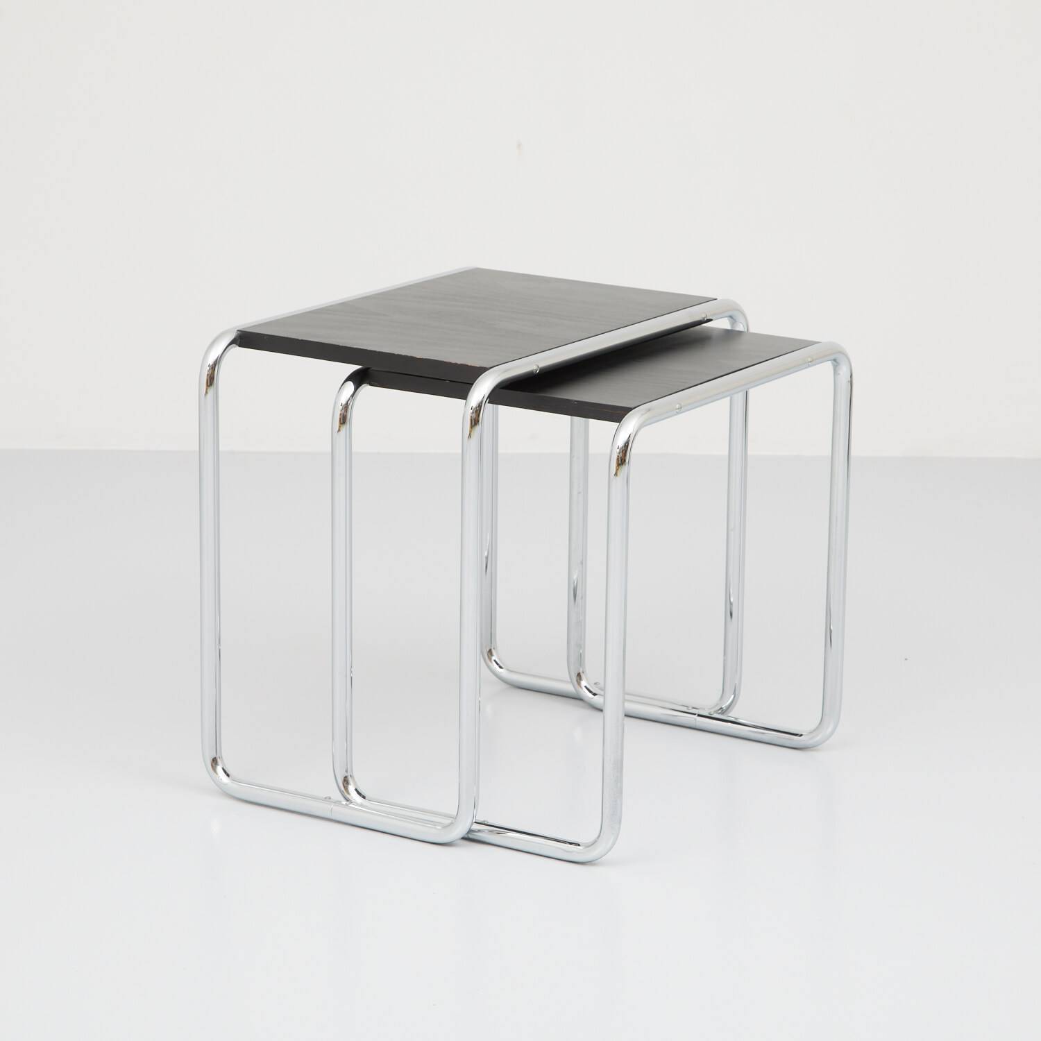 Satztisch von Arnold Bauhaus Collection Couchtisch Satztisch von Arnold Bauhaus Collection Couchtisch