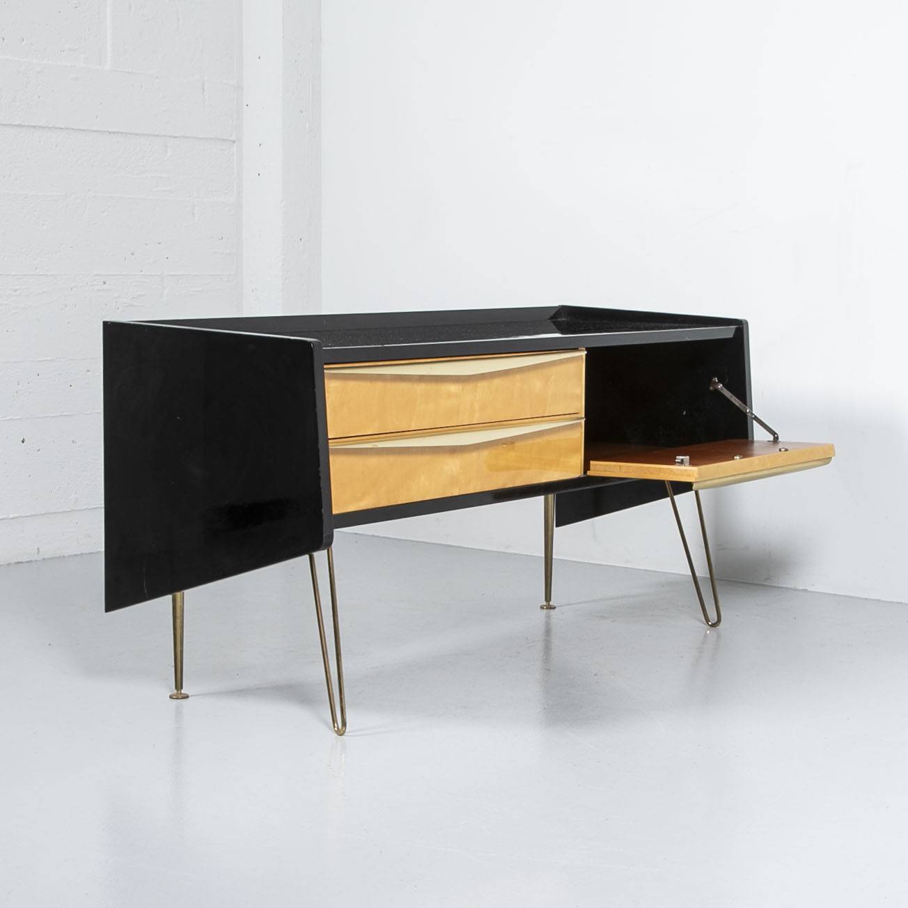 edle1950er Kommode Nachttisch edle1950er Kommode Nachttisch