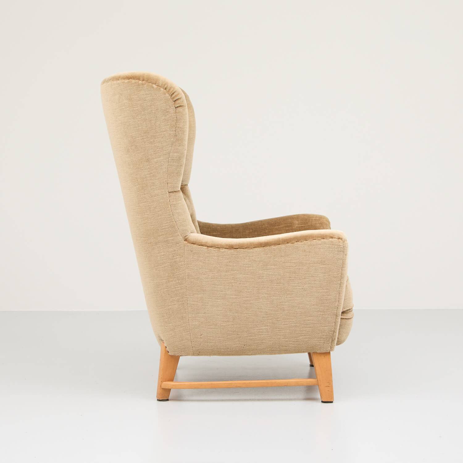 Ohrensessel mit Velour Stoffbezug Sessel Ohrensessel mit Velour Stoffbezug Sessel