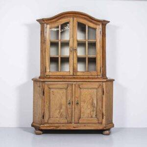Nussbaum Buffet mit Vitrine Küchenschrank