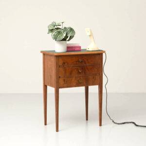 Biedermeier Beistelltisch Nussbaum Nachttisch