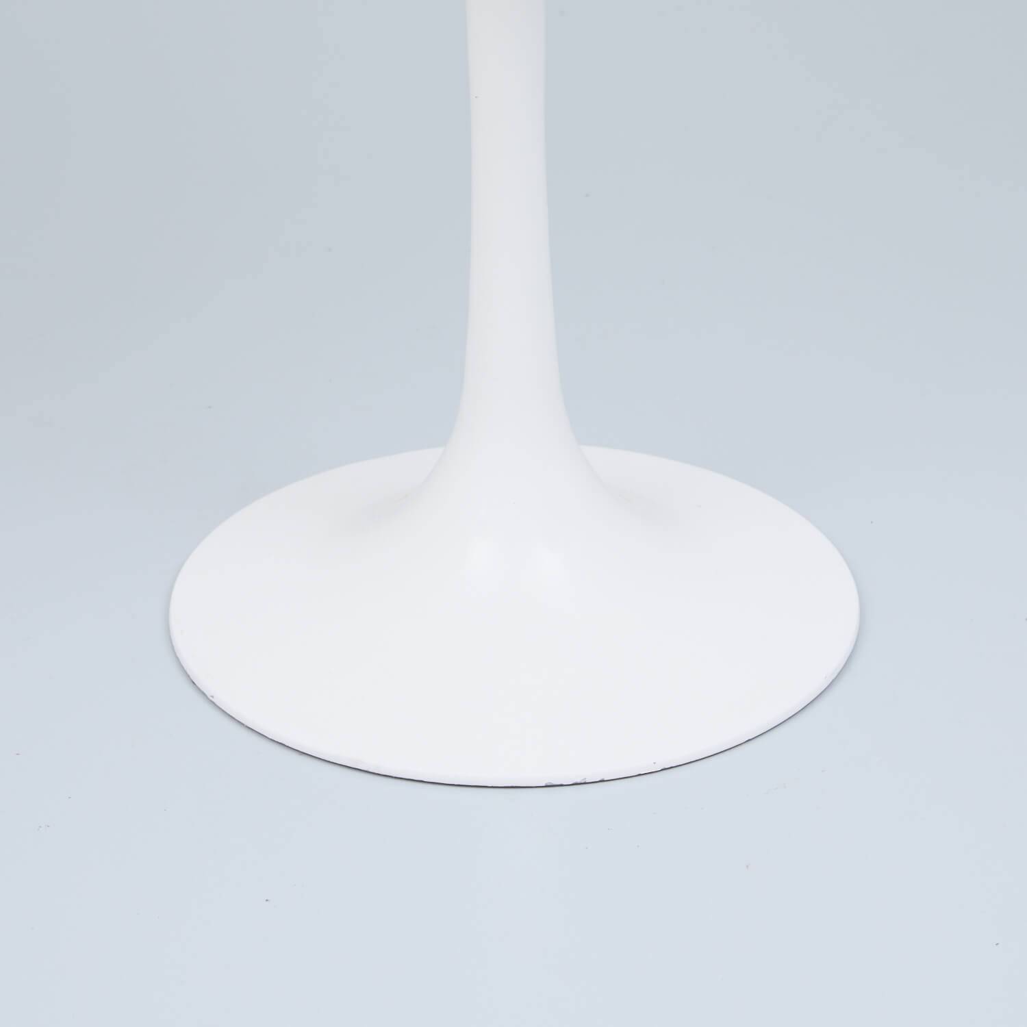 Coffee Tabel von Eero Saarinen mit Linoleum Couchtisch Coffee Tabel von Eero Saarinen mit Linoleum Couchtisch