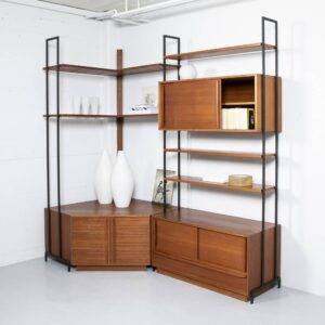 Eckregalsystem von Swiss Teak Wandregal
