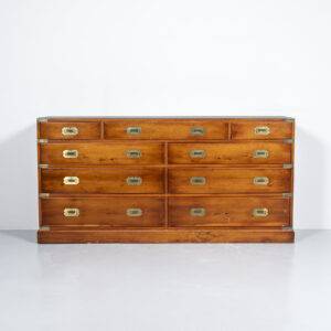 Englische Kommode von Bradley Kommode