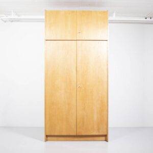 Eschekleiderschrank mit Aufsatz Kleiderschrank