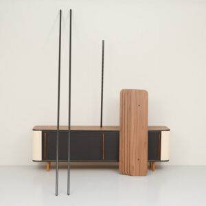 Freistehendes Regal mit Sideboardbasis Standregal