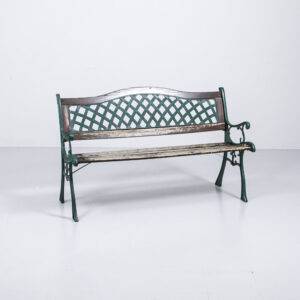 Gartenbank aus Holz mit Gusseisen Gartenbank