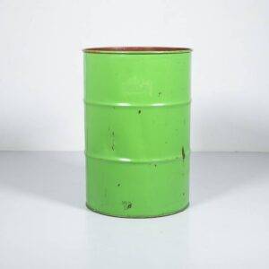 Grüne Blechtonne Dekoration