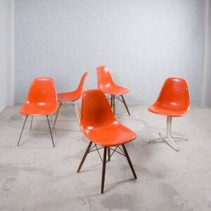 Eames Side Chair orange, Fuss nach Wahl Designerstuhl Eames Side Chair orange, Fuss nach Wahl Designerstuhl