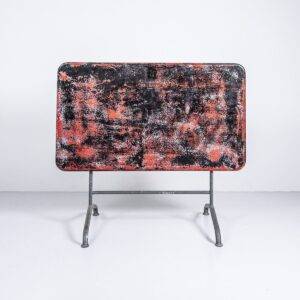 Bigla Gartentisch rot-schwarz mit Patina, klarlackiert Gartentisch