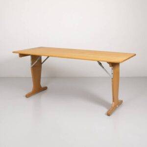 Horgen Glarus Klapptisch, geschliffen und geölt Holztisch