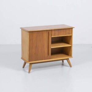 Nussbaum Kommode aus den 60er Jahren Kommode