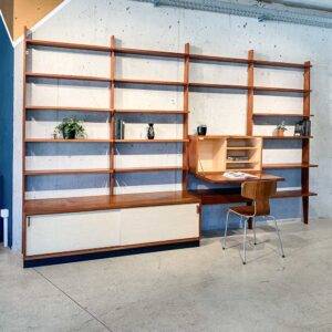 Teak Wandregal von Dieter Wäckerlin für Idealheim Basel Wandregal