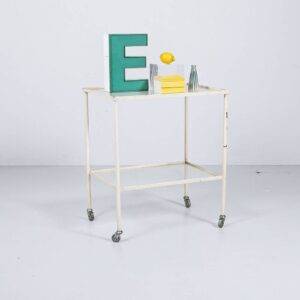 Industrie Metallwagen Couchtisch