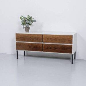 Nussbaum Kommode, weiss lackiert Kommode