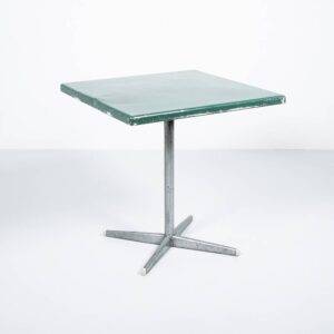 Quadratischer Gartentisch von Sissach Gartentisch