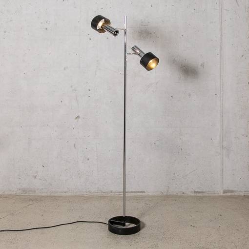 Schwarz und Chrom Spot Stehlampe Stehlampe Schwarz und Chrom Spot Stehlampe Stehlampe