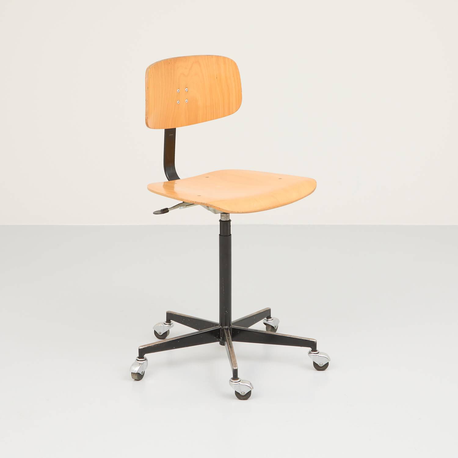 STELLA Bürostuhl auf Rollen Bürostuhl STELLA Bürostuhl auf Rollen Bürostuhl