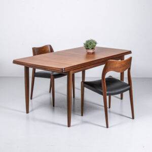 Sapele Teak Ausziehtisch von D.S. Vorster & Co Esstisch