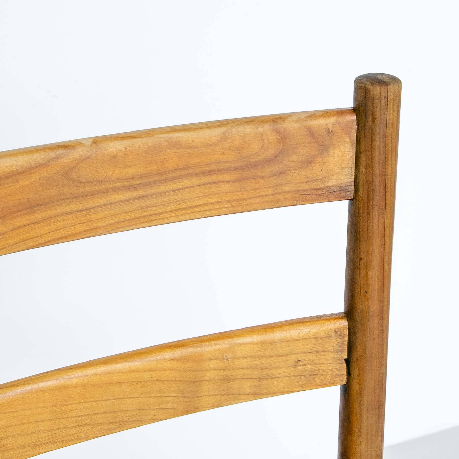 Tessiner Stuhl Kirschbaum Holzstuhl Tessiner Stuhl Kirschbaum Holzstuhl