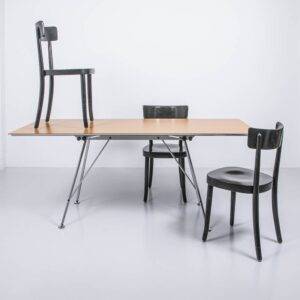 Uniklapptisch von Atelier Alinea Bürotisch