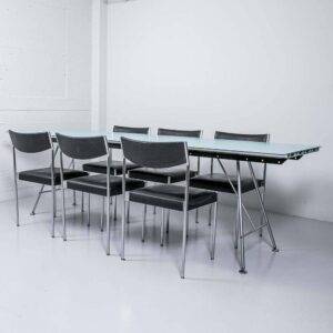 Unistandardtisch von Atelier Alinea hellblau Bürotisch
