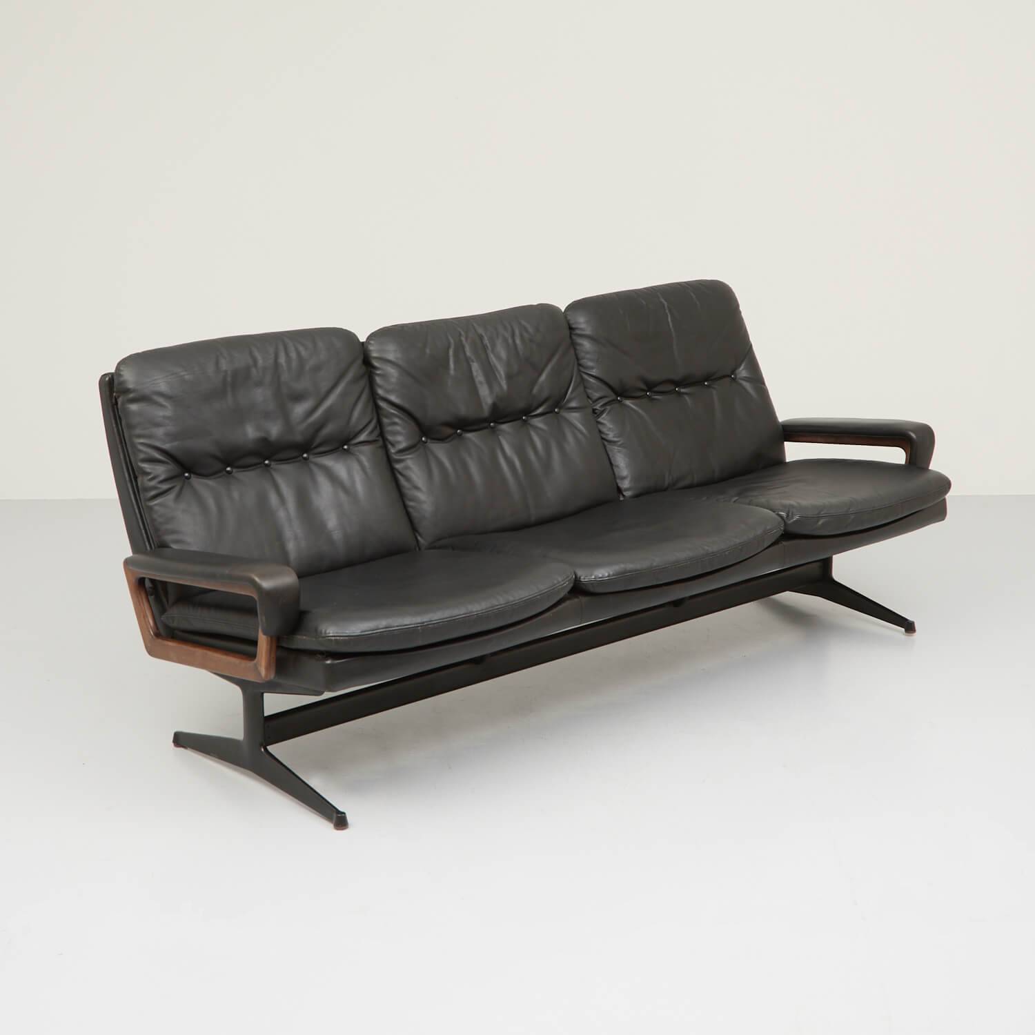 Sofa & Sessel Archive